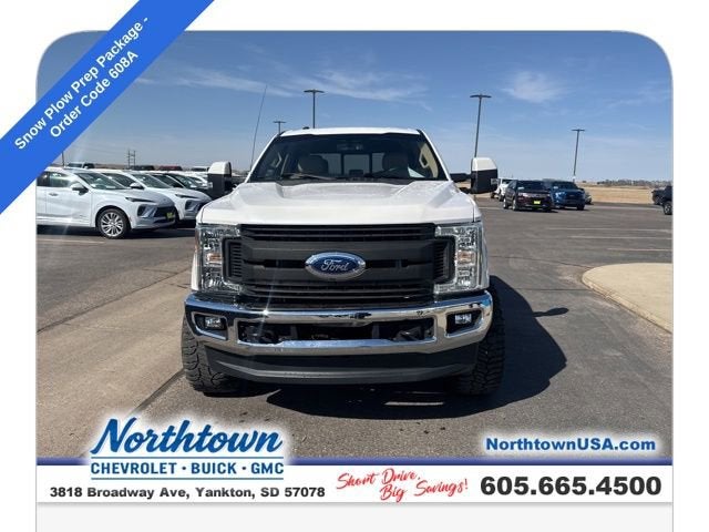 2017 Ford Super Duty F-250 SRW Lariat