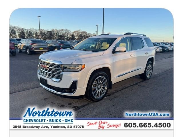 2023 GMC Acadia Denali