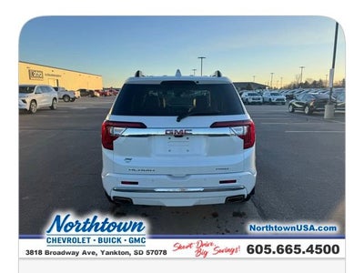 2023 GMC Acadia Denali