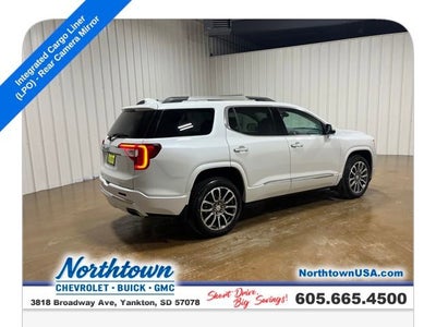 2023 GMC Acadia Denali