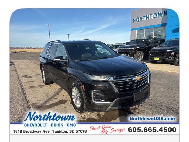 2023 Chevrolet Traverse LT Leather