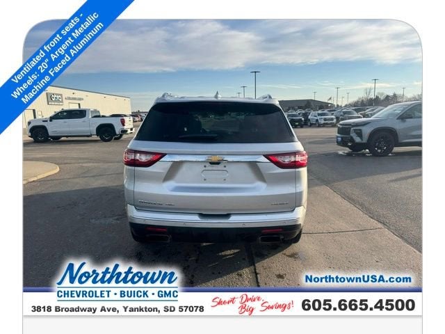 2021 Chevrolet Traverse Premier