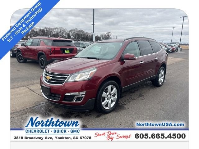 2017 Chevrolet Traverse LT