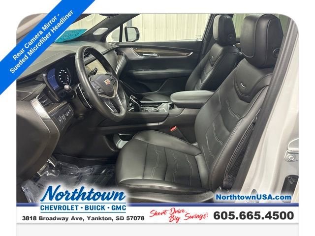 2022 Cadillac XT5 Sport