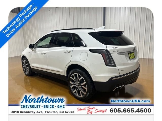 2022 Cadillac XT5 Sport