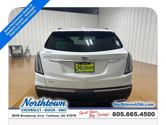 2022 Cadillac XT5 Sport