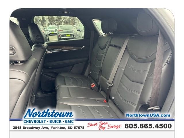 2022 Cadillac XT5 Sport