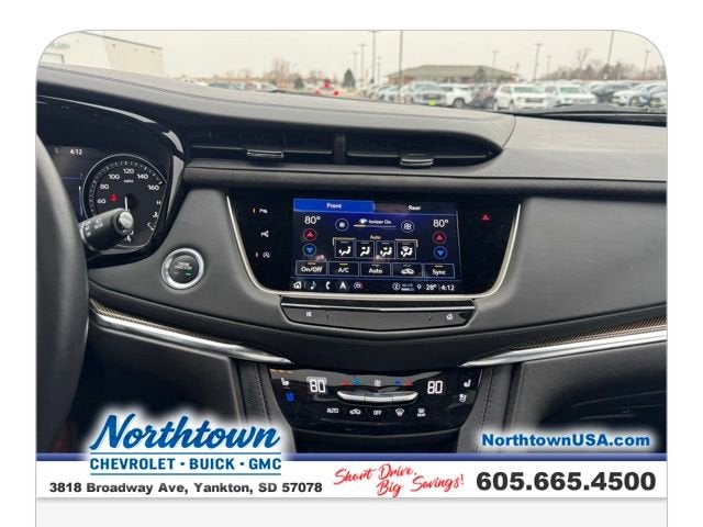 2022 Cadillac XT5 Sport