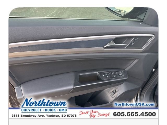 2021 Volkswagen Atlas 3.6L V6 SE w/Technology R-Line