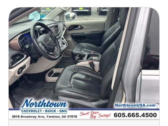 2018 Chrysler Pacifica Touring L