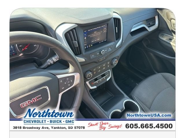 2024 GMC Terrain SLE