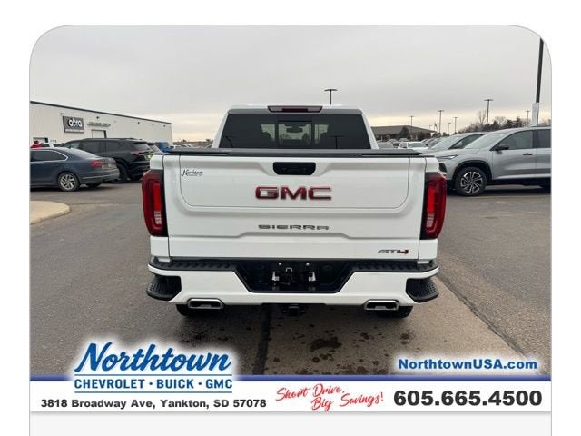 2021 GMC Sierra 1500 AT4