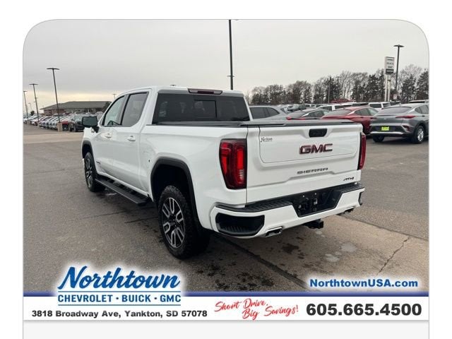 2021 GMC Sierra 1500 AT4