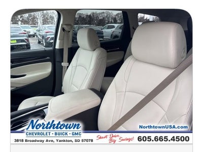 2023 Buick Enclave Essence