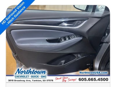 2023 Buick Enclave Essence