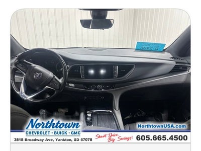 2023 Buick Enclave Essence