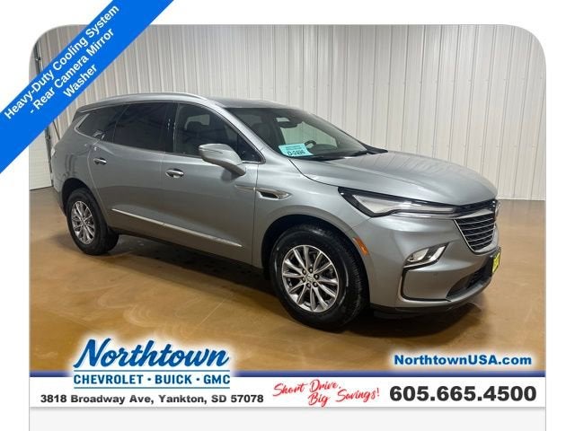 2023 Buick Enclave Essence