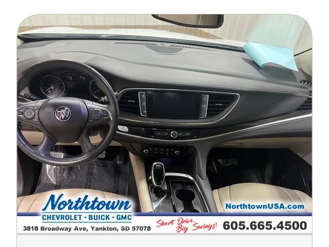 2021 Buick Enclave Essence