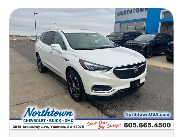 2021 Buick Enclave Essence