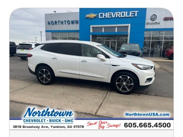 2021 Buick Enclave Essence