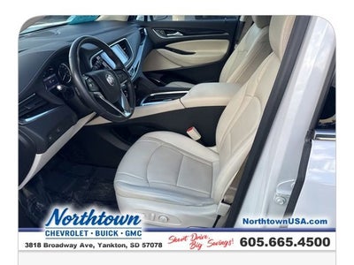 2023 Buick Enclave Essence