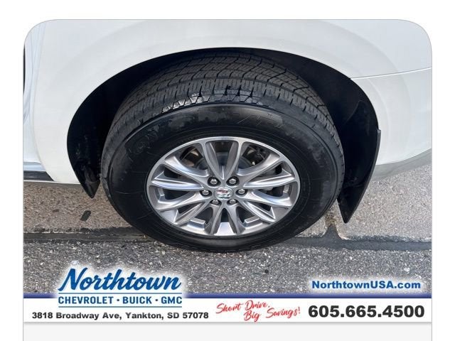 2023 Buick Enclave Essence