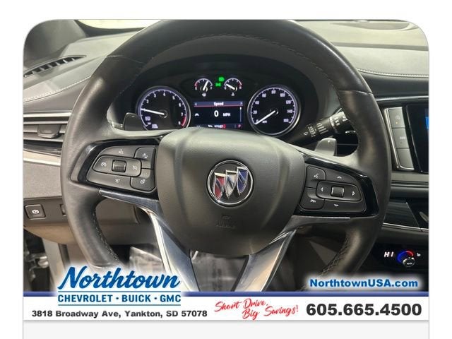 2023 Buick Enclave Essence