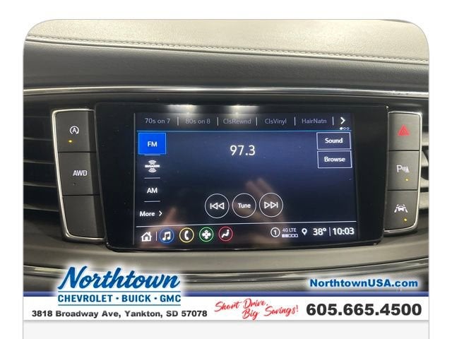 2023 Buick Enclave Essence