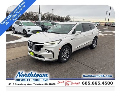 2023 Buick Enclave Essence