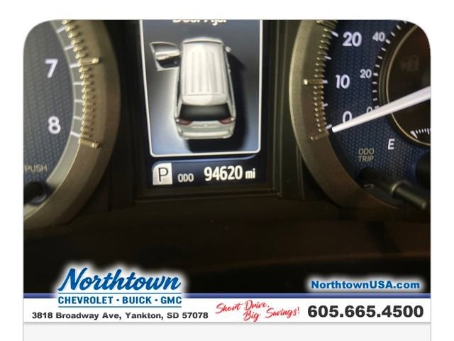 2017 Toyota Sienna XLE Auto Access Seat