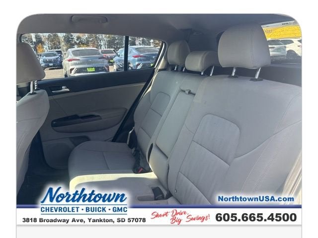 2022 Kia Sportage LX