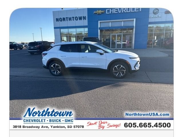 2026 Chevrolet Equinox EV LT