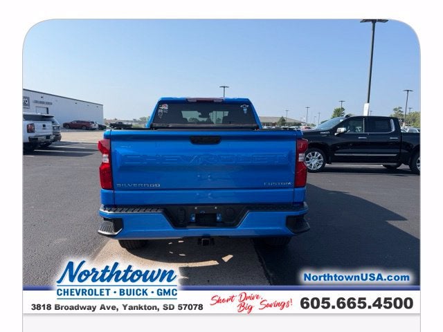 2025 Chevrolet Silverado 1500 Custom