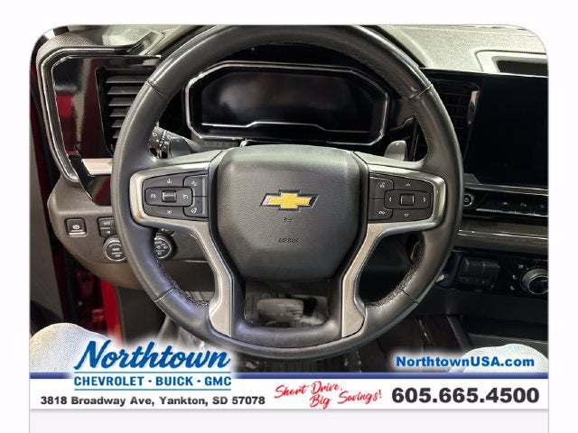 2025 Chevrolet Silverado 1500 LTZ