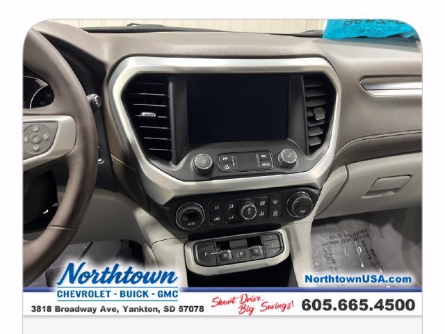 2023 GMC Acadia SLT