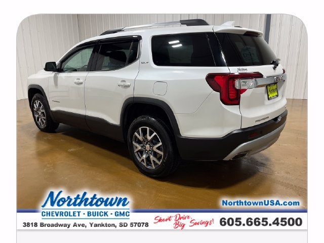 2023 GMC Acadia SLT