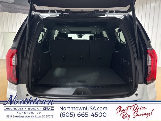 2027 GMC Yukon XL Elevation