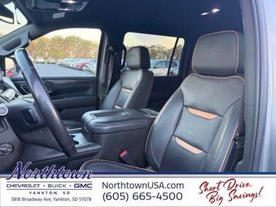 2023 GMC Yukon XL AT4