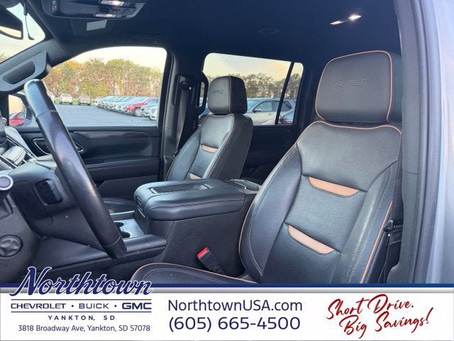 2023 GMC Yukon XL AT4