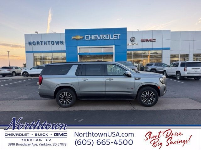 2023 GMC Yukon XL AT4
