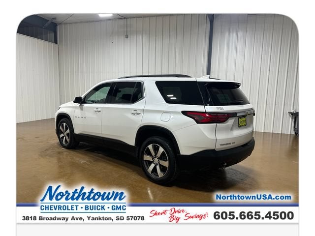 2023 Chevrolet Traverse LT Leather