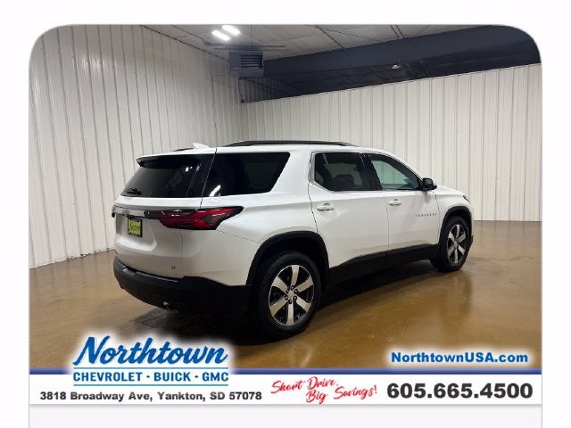 2023 Chevrolet Traverse LT Leather