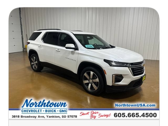 2023 Chevrolet Traverse LT Leather