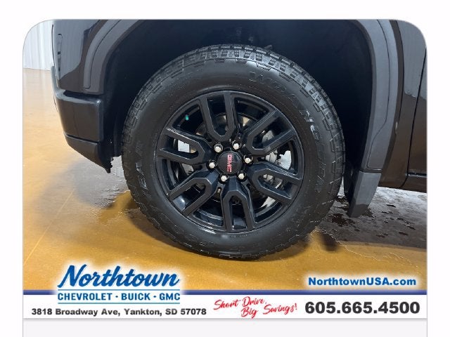 2025 GMC Sierra 1500 Elevation
