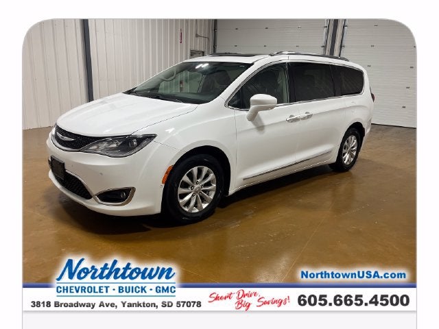 2018 Chrysler Pacifica Touring L Plus
