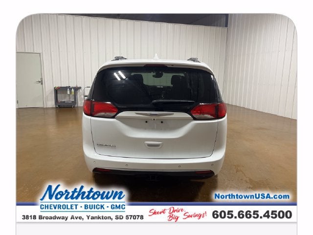 2018 Chrysler Pacifica Touring L Plus