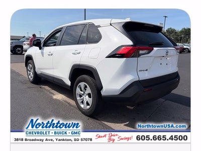 2025 Toyota RAV4 LE