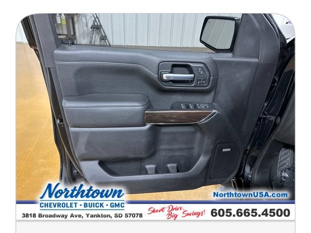 2021 GMC Sierra 1500 SLT