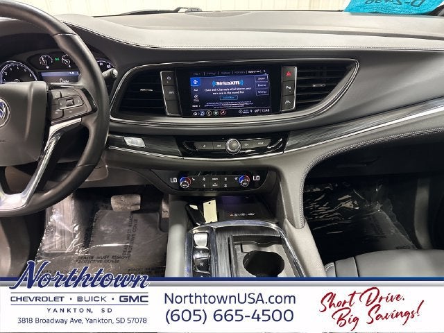 2024 Buick Enclave Essence