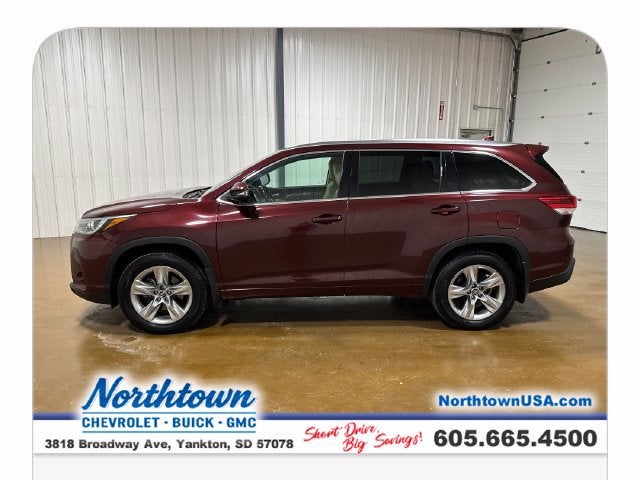 2017 Toyota Highlander Limited